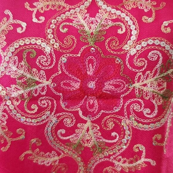 HANDMADE Embroidered Sequined Designed Pink Shawl - Picture 8 of 13
